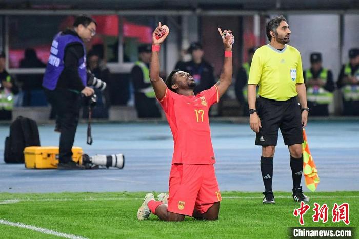 天津主场大胜新加坡 助力运动之都建设