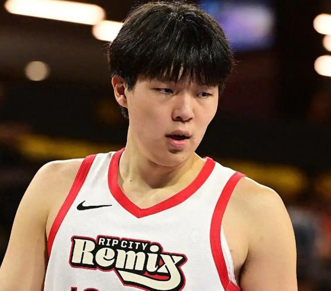 杨瀚森半场18分助混音队