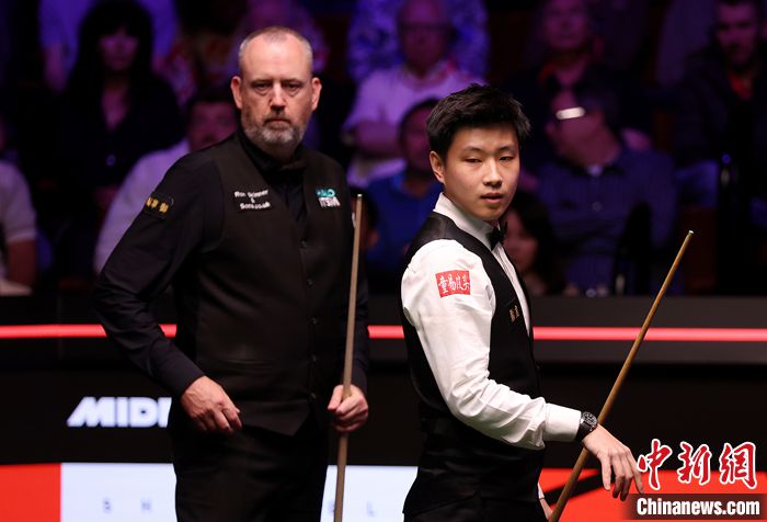 赵心童力克威廉姆斯 中国首夺世锦赛冠军