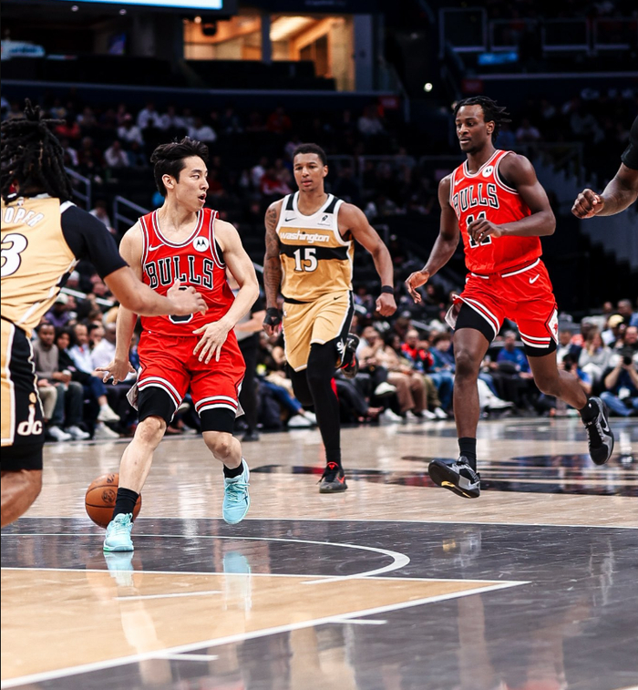 麦克朗NBA首秀遭遇滑铁卢 G联赛MVP仅得2分引争议
